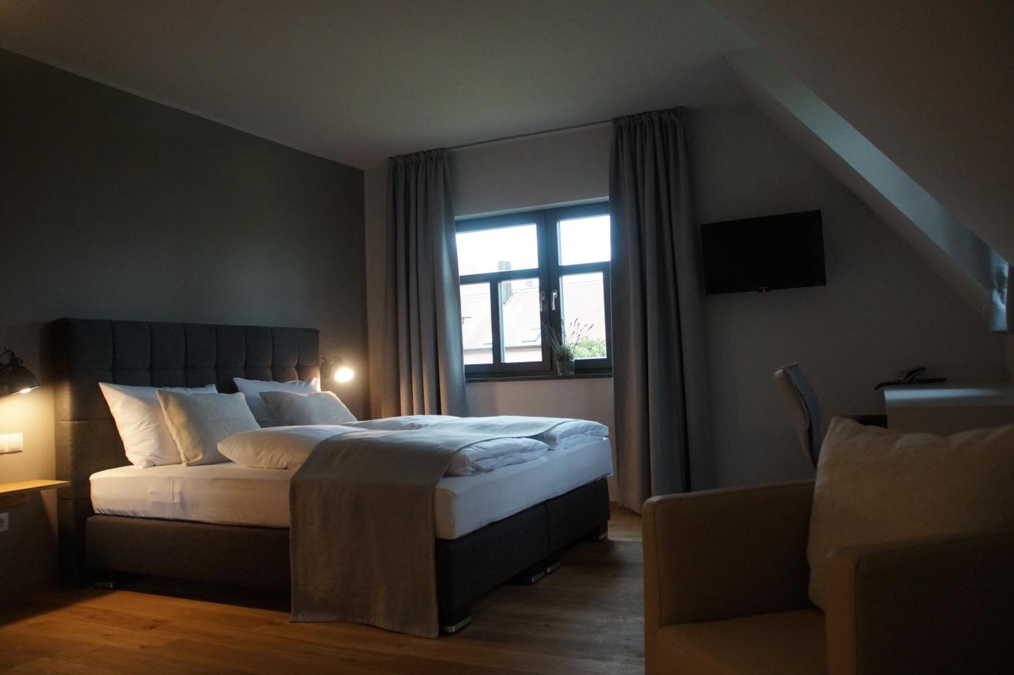 Hotel Dorfmuehle Lehrberg Quarto foto